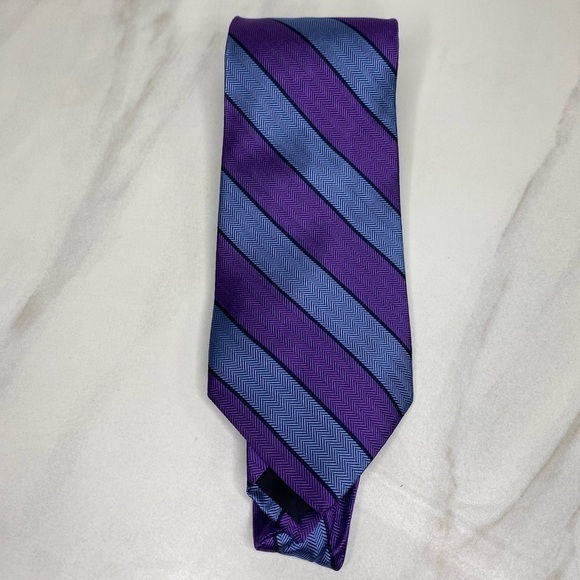Brooks Brothers classic preppy purple/grey striped 100% silk necktie - Picture 1 of 2